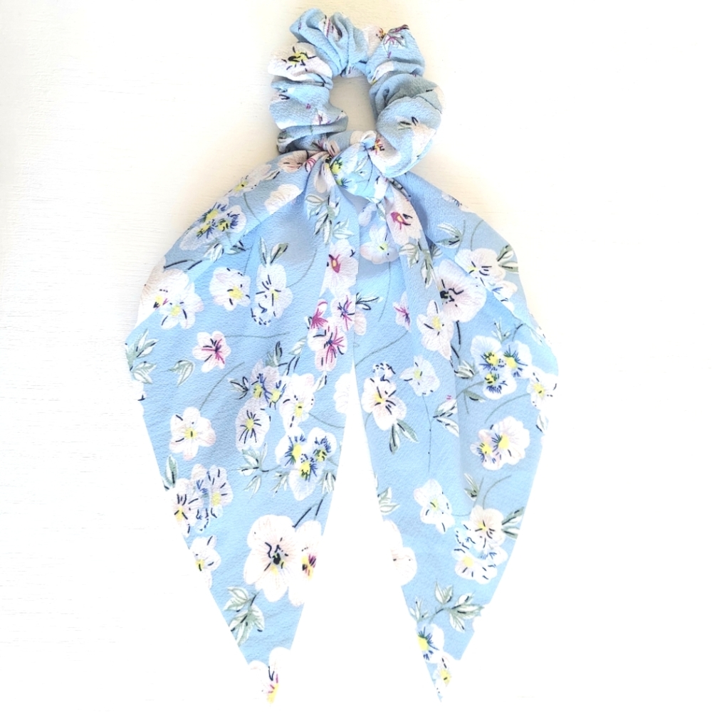 Callie Floral Hair Scarf - Light Blue